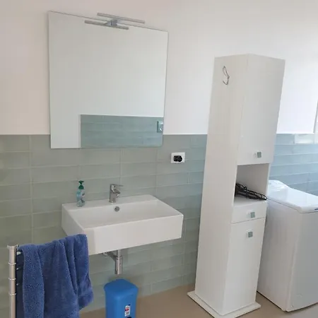 Orietta フォンターネ・ビアンケ